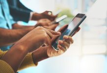 Telefonia móvel em Angola ganha mais de dois milhões de novos usuários e atinge recorde de 28,4 milhões